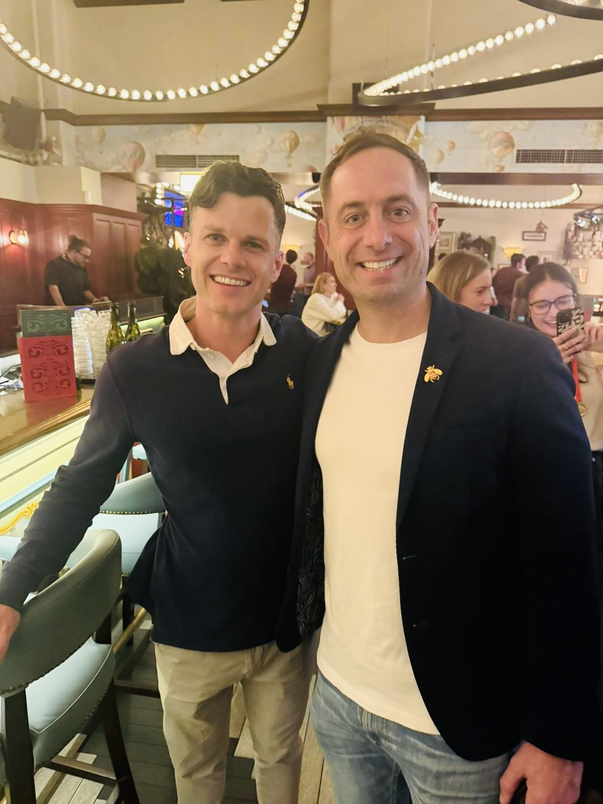 Two GTM leaders at the bar during a 4Twenty community event